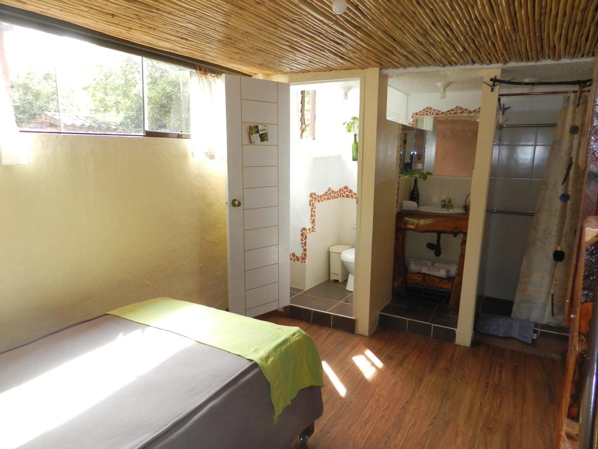 Eco Tampu Andahuaylillas- Hospedaje Ecosostenible Номер фото