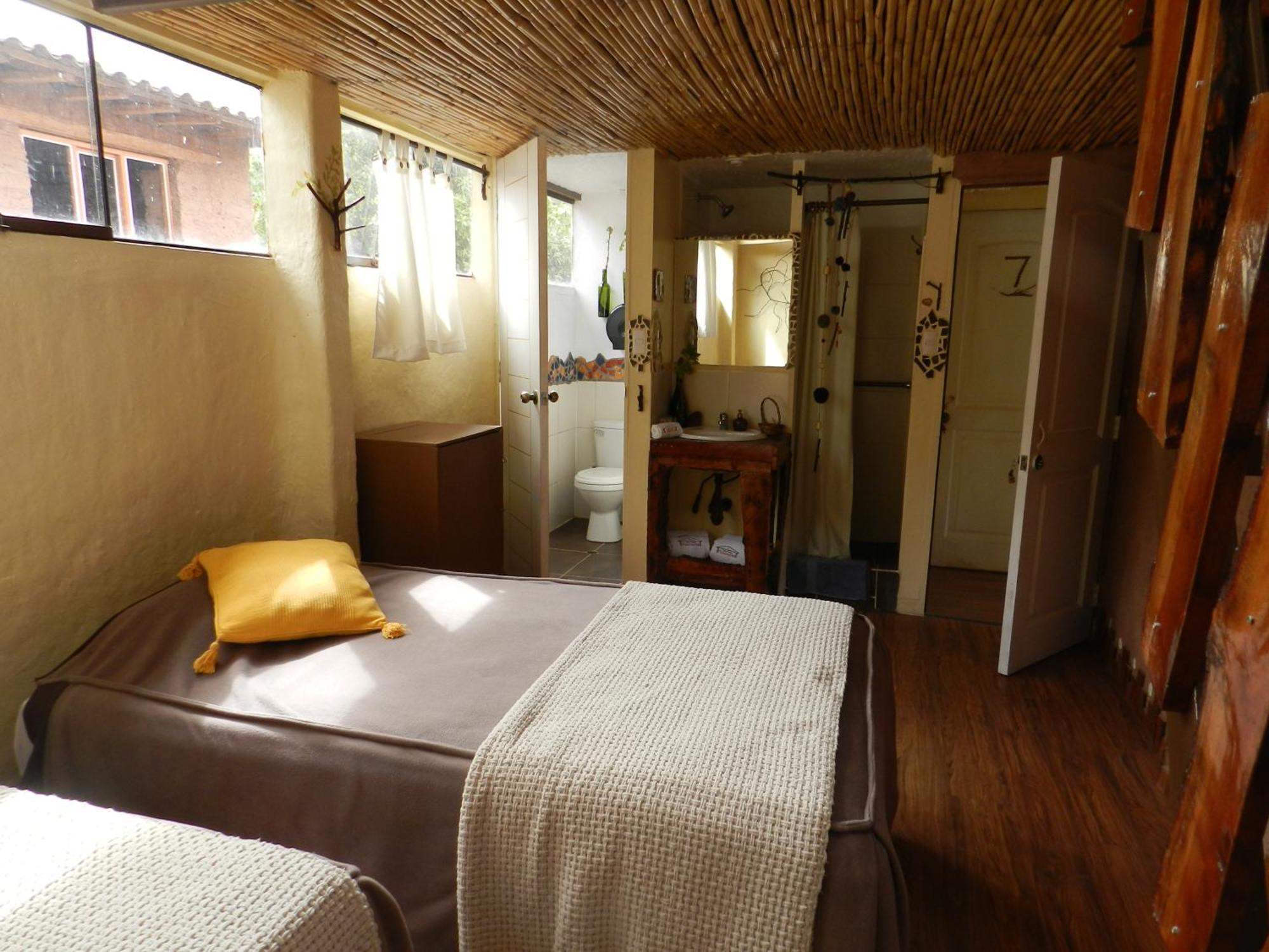 Eco Tampu Andahuaylillas- Hospedaje Ecosostenible Номер фото